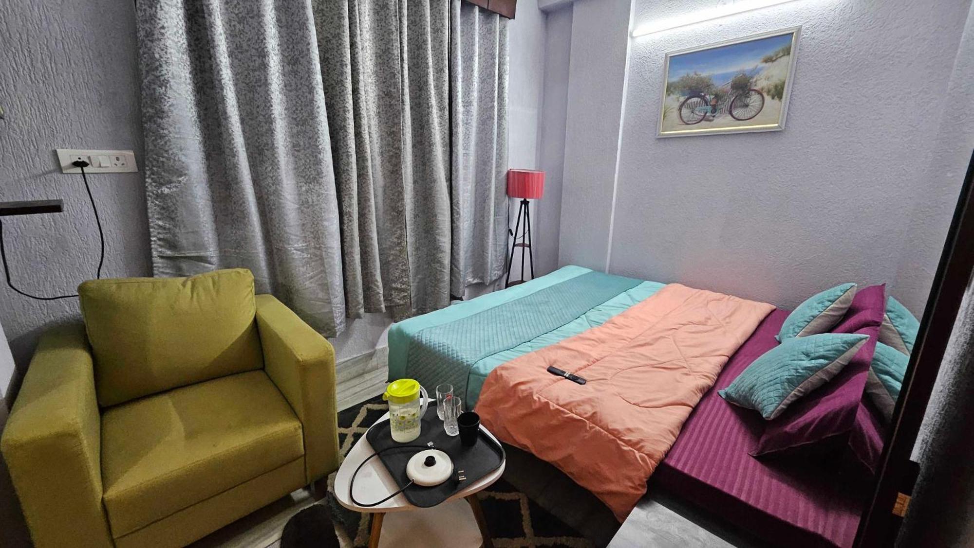 โอโย 67296 โฮเต็ล กิสซาน Hotel Khairi ภายนอก รูปภาพ